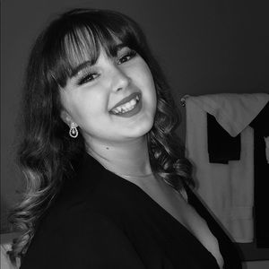 Meet your Posher, Carolane